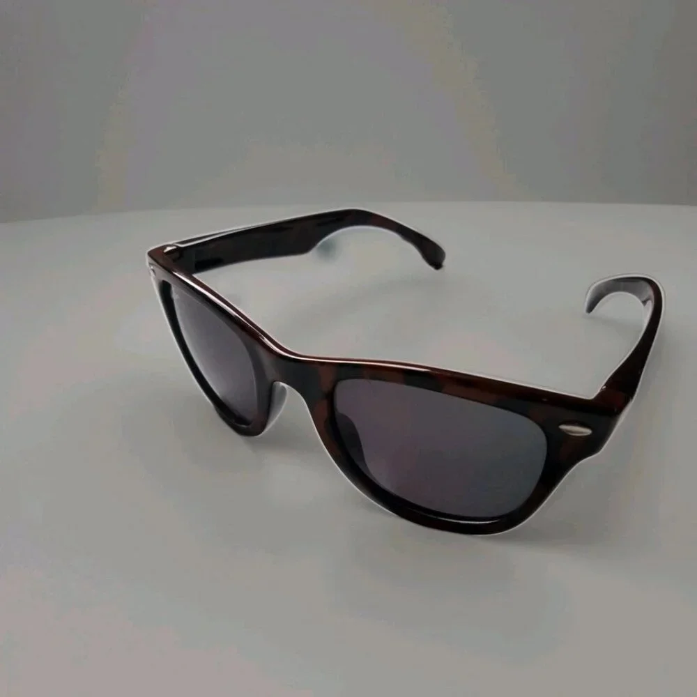 Ray-Ban Jr Wayfarer's Tinted Lens Sunglasses Tortoise Shell, Brown Kids Pet Size
